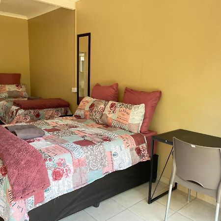 Hotel 4 On Sirius Polokwane Exterior foto