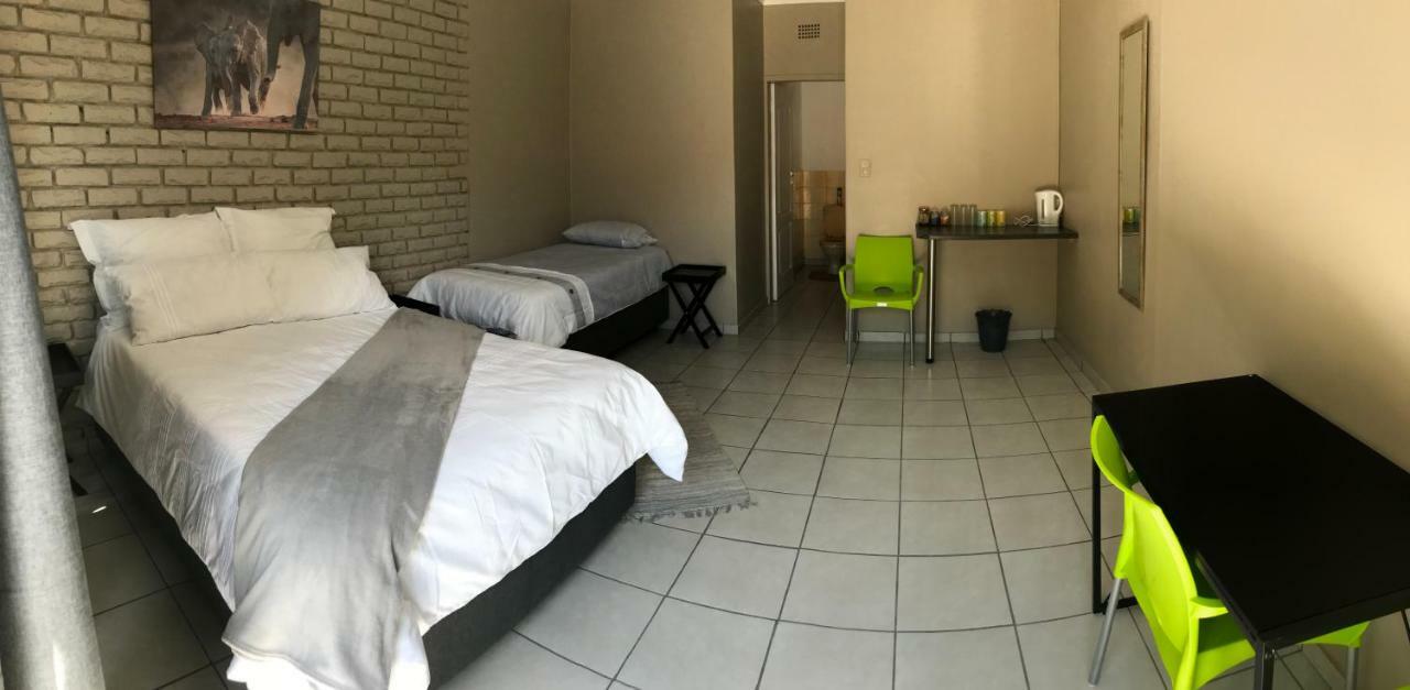 Hotel 4 On Sirius Polokwane Exterior foto